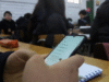 Por ley, prohíben el uso de teléfonos celulares en las aulas de Provincia