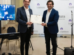 Creció en Claypole, soñaba con jugar en Boca pero el tango lo enamoró y fue reconocido en Buenos Aires por su aporte cultural