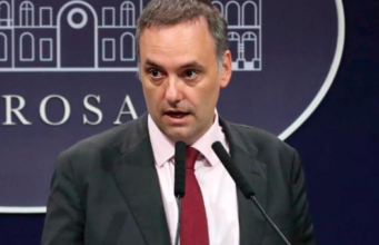 Adorni: “Vamos a poner arriba de la mesa unos 50 proyectos de ley”