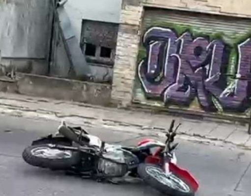 Tragedia en Quilmes: un motociclista murió al chocar contra una soga que cortaba la calle en un corso barrial