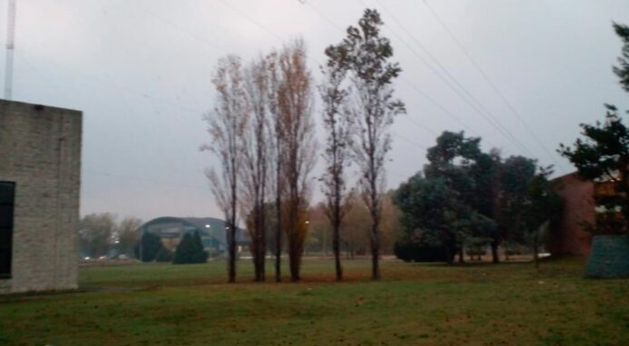 Viernes gris, antesala del fin de semana largo